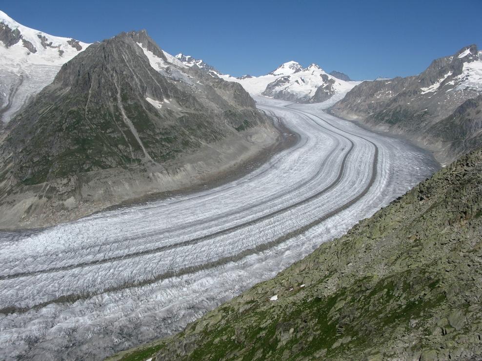 Les glaciers des Alpes perdront au minimum un tiers de leur volume d’ici 2050, quoi qu’il arrive